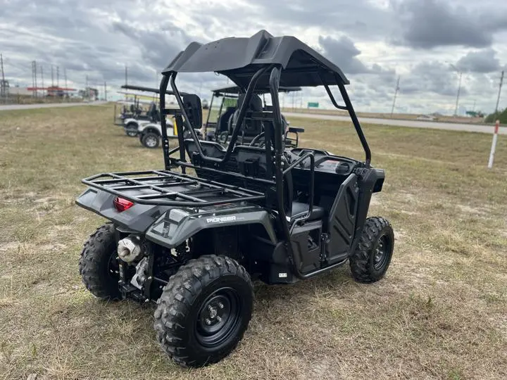 2025 Honda® Pioneer 520 - Photo 7