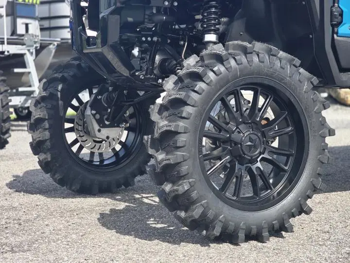 2025 Honda® Pioneer 1000-6 Deluxe Crew - Photo 3