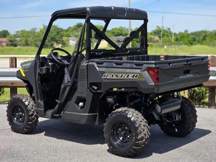 2025 Polaris® Ranger 1000 - Photo 6