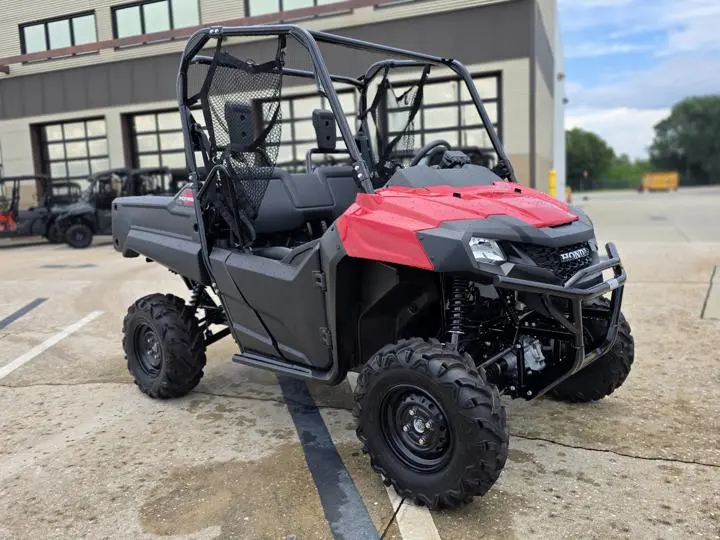 2025 Honda® Pioneer 700 - Photo 10