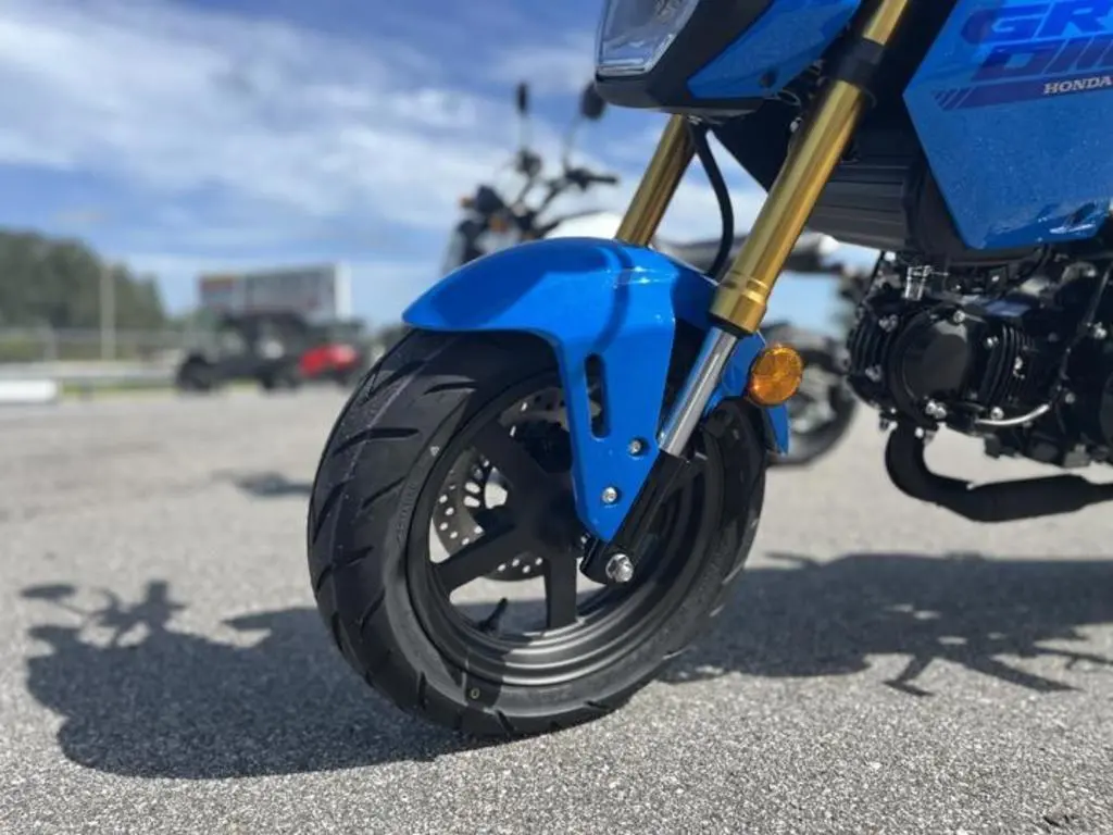2025 Honda® Grom - Photo 3