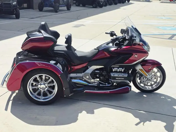 2021 Honda® Gold Wing Tour Automatic Dct Trike - Photo 10