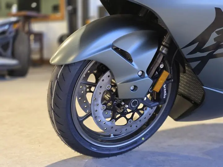 2025 Suzuki Hayabusa - Photo 3