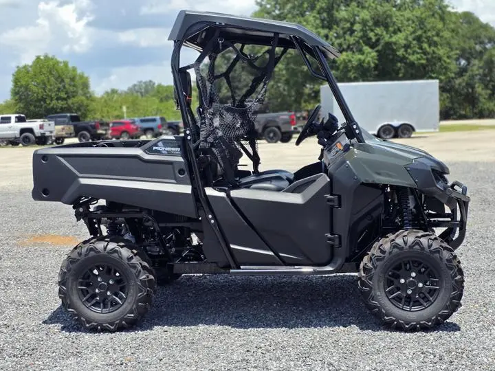 2025 Honda® Pioneer 700 Deluxe - Photo 9
