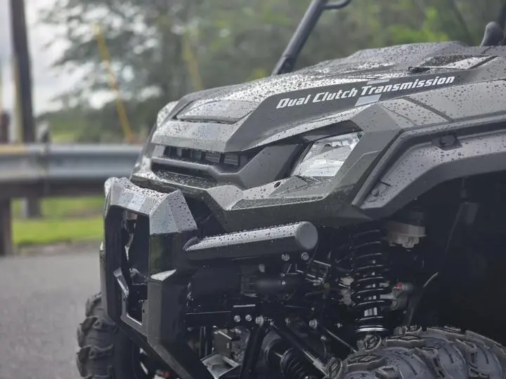 2025 Honda® Pioneer 1000-6 Deluxe Crew - Photo 4