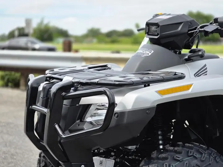 2026 Honda® Fourtrax Rubicon 700 4X4 Automatic Matte Silver Metallic - Photo 4