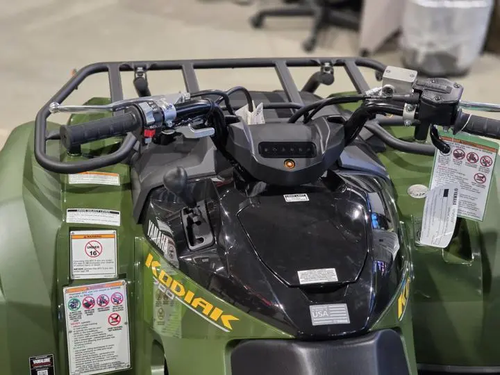 2025 Yamaha Kodiak 700 - Photo 12