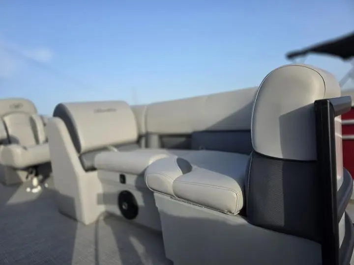 2025 Bentley Pontoons Legacy 203 Navigator Tritoon - Photo 11