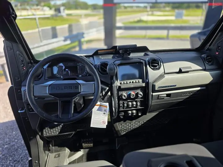 2025 Polaris® Ranger Crew Xd 1500 Northstar Edition Ultimate - Photo 17