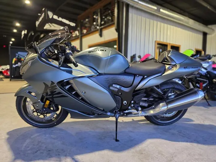 2025 Suzuki Hayabusa - Photo 7