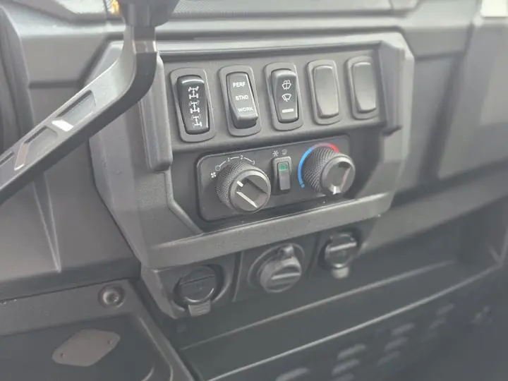 2025 Polaris® Ranger Crew Xp 1000 Northstar Edition Premium - Photo 17