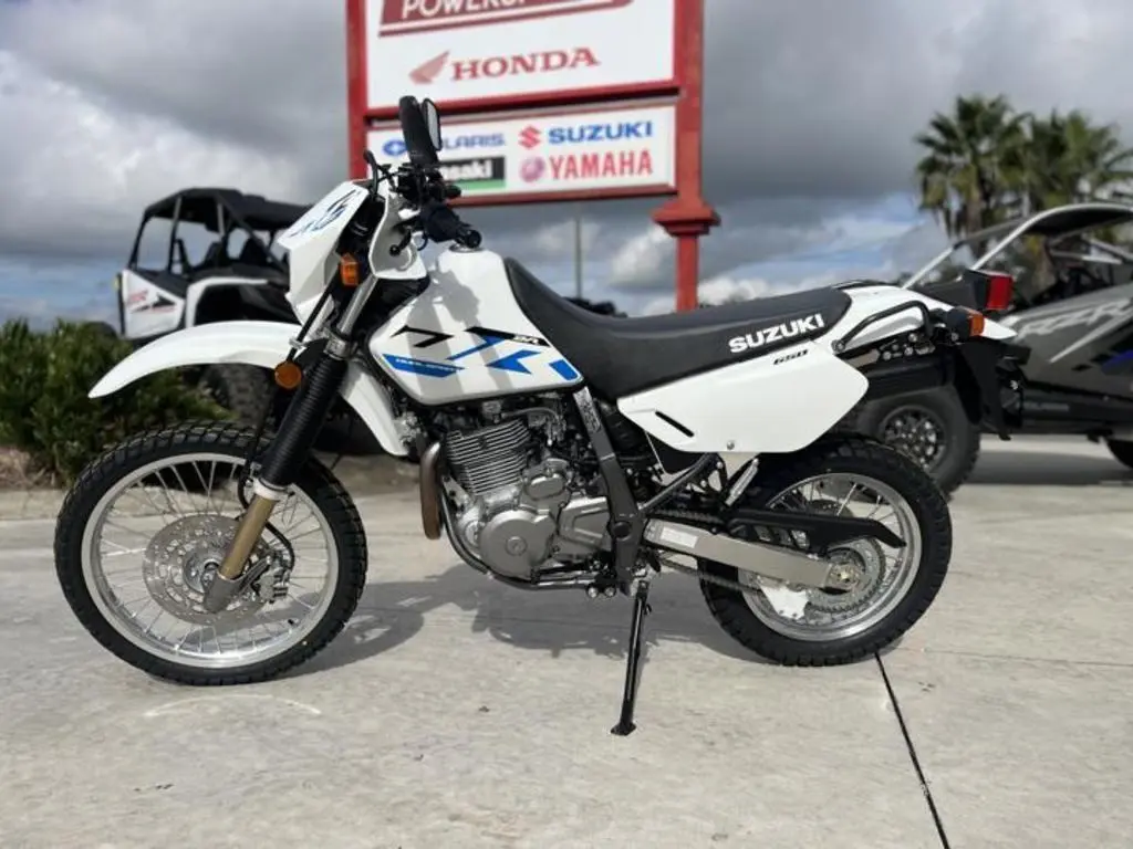 2024 Suzuki DR650S - Photo 6