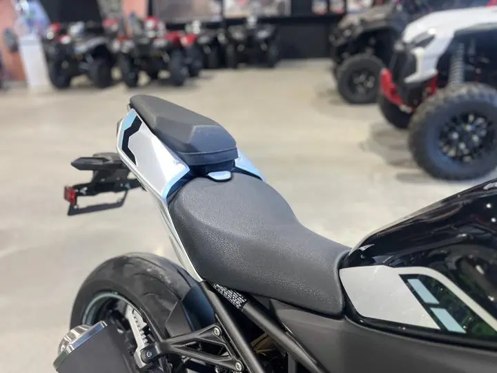 2025 Kawasaki Z900 Abs - Photo 12
