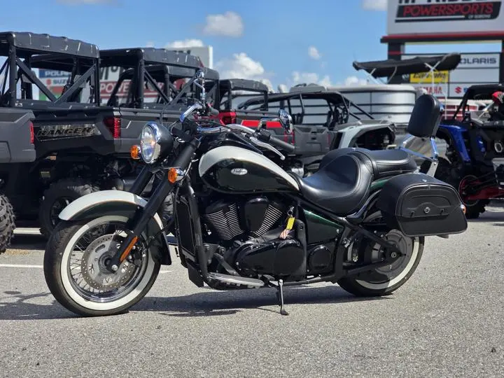 2022 Kawasaki Vulcan 900 Classic - Photo 2