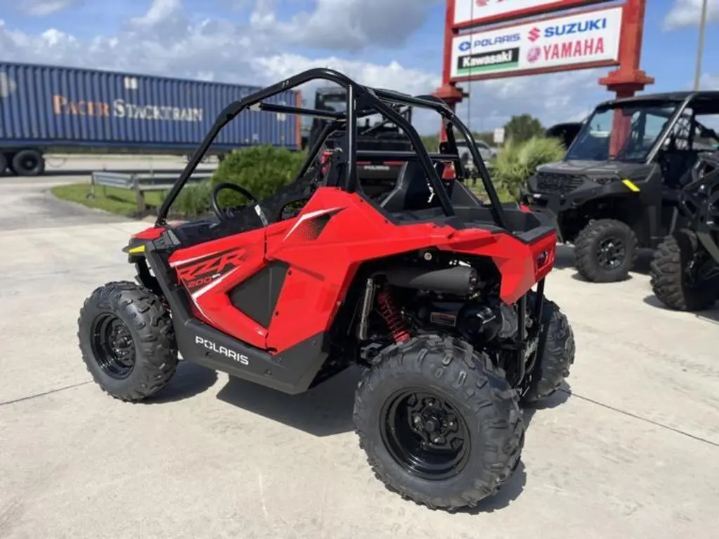 2025 Polaris® RZR 200 EFI - Photo 6