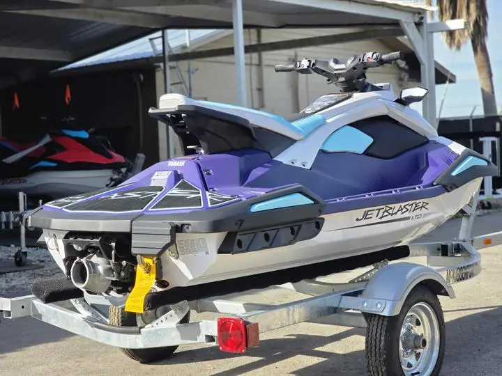 2025 Yamaha WaveRunners Jetblaster Ltd - Photo 6