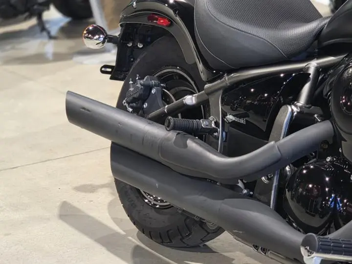 2024 Kawasaki Vulcan 900 Custom - Photo 9