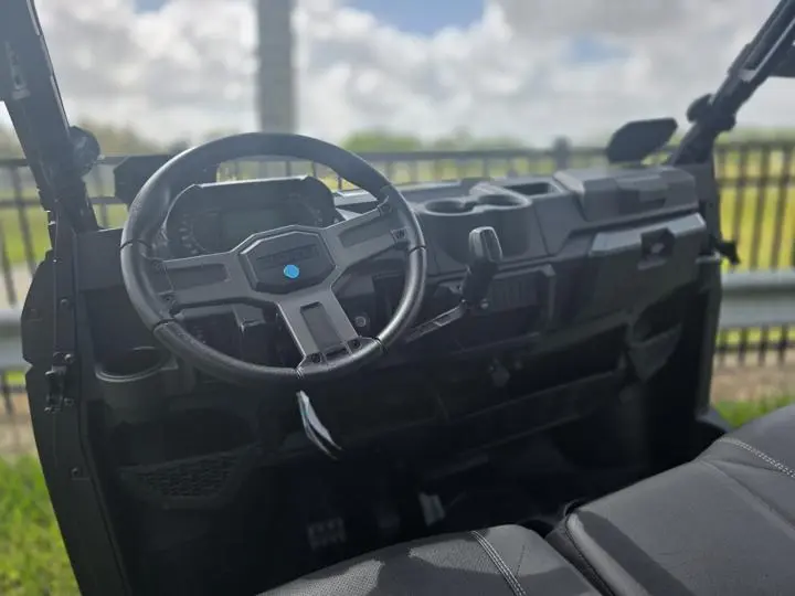 2025 Polaris® Ranger Crew XP 1000 Texas Edition - Photo 13