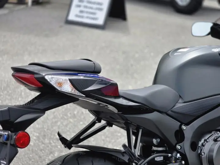 2026 Suzuki Gsx-R 600 - Photo 12
