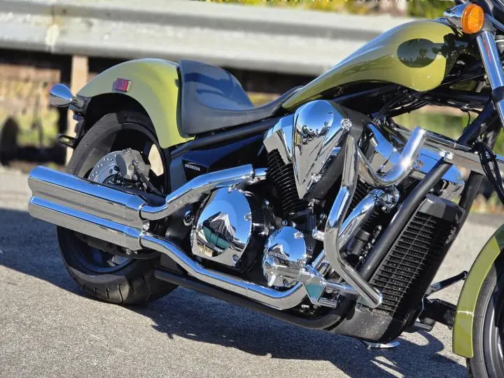 2024 Honda® Fury - Photo 13