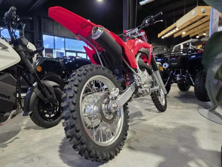 2025 Honda® Crf250f - Photo 11
