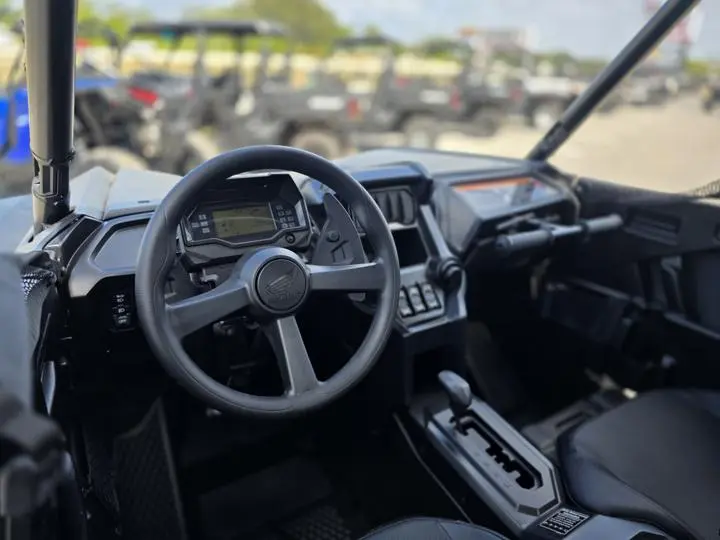 2025 Honda® Talon 1000x-4 - Photo 15
