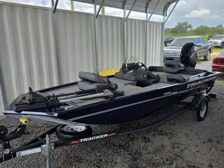 2022 Tracker® Boats Pro 170 - Photo 3