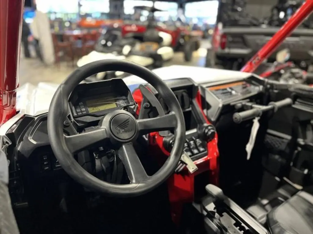 2024 Honda® Talon 1000R-4 FOX Live Valve - Photo 15