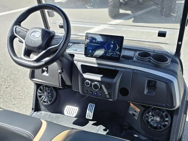 2025 Icon EV EPIC E40FX - Photo 19