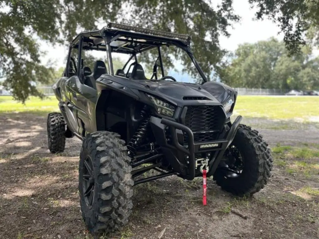 2025 Kawasaki Teryx KRX4 1000 Blackout Edition - Photo 11