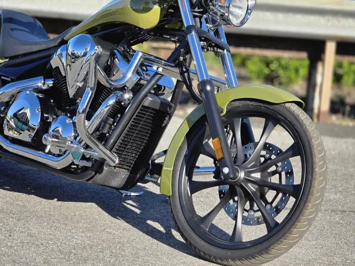 2024 Honda® Fury - Photo 12