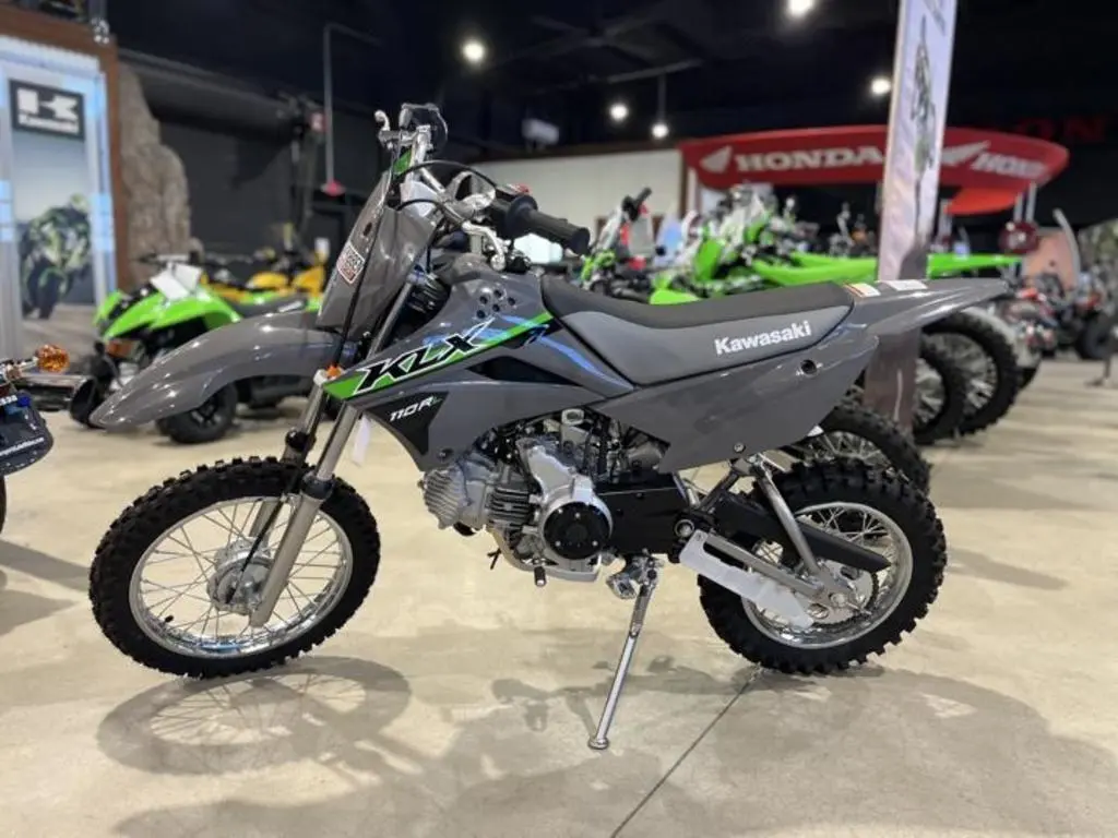 2025 Kawasaki KLX110R L - Photo 6