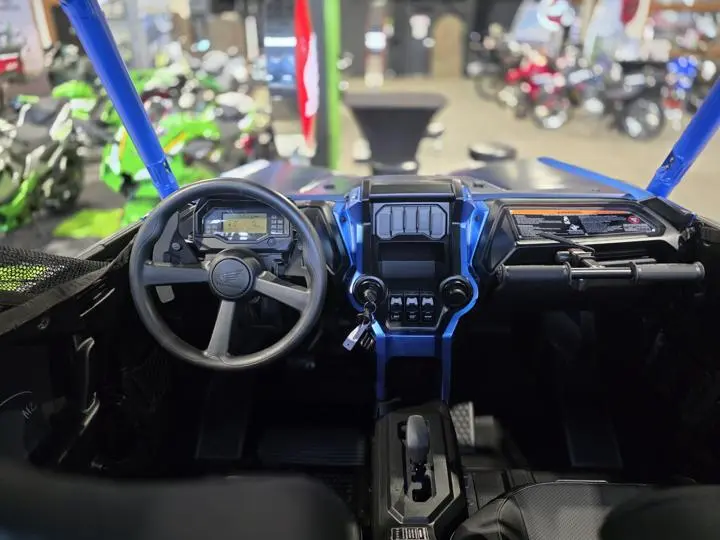 2025 Honda® Talon 1000x Fox Live Valve - Photo 15