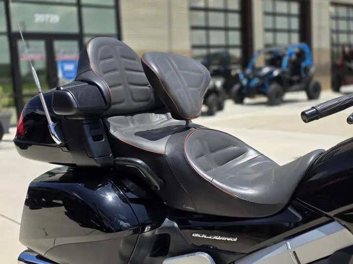 2015 Honda® Gold Wing Audio Comfort - Photo 19