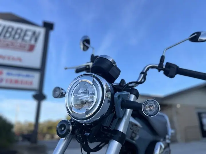 2025 Honda® Dax 125 - Photo 4