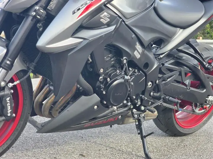 2020 Suzuki GSX-S 1000 - Photo 5