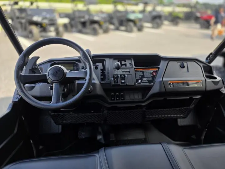 2025 Honda® Pioneer 1000-6 Deluxe Crew Truetimber Atera Camo - Photo 15