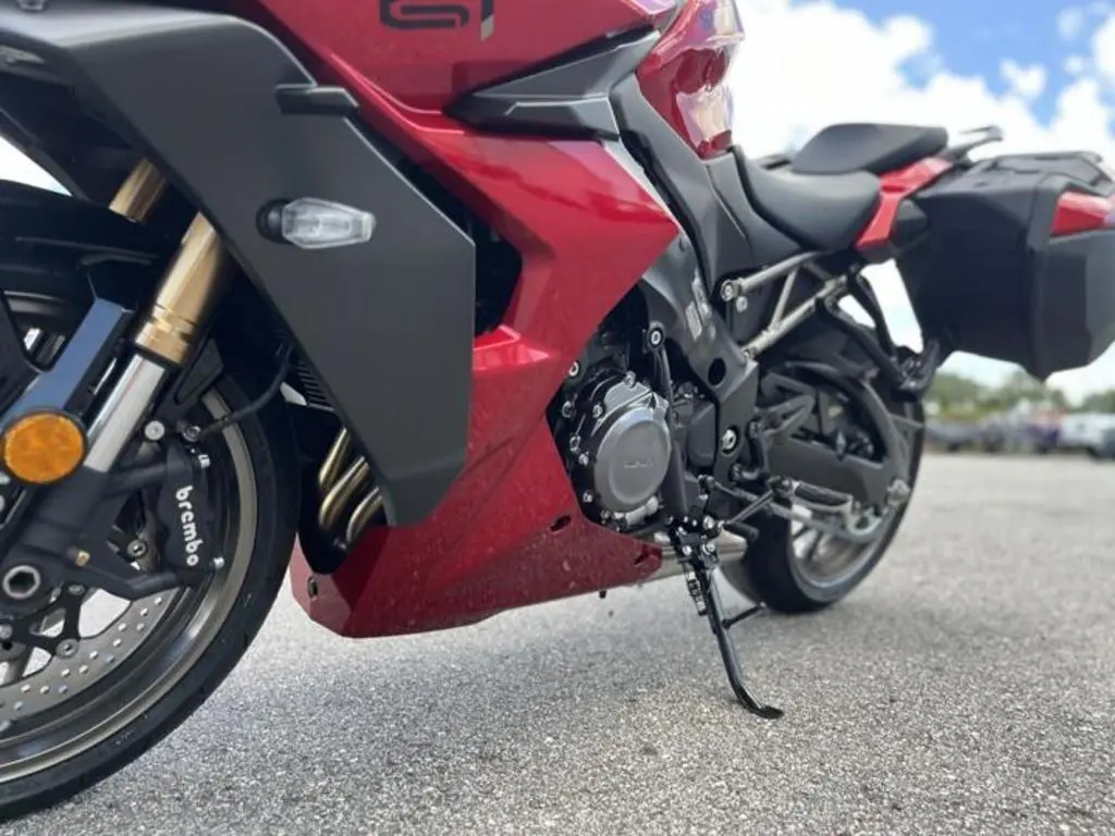 2024 Suzuki GSX-S1000GT Plus - Photo 5