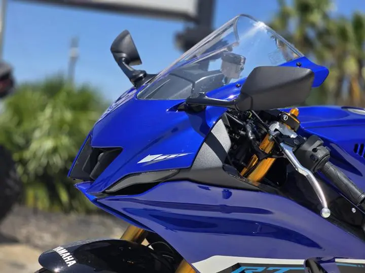 2025 Yamaha Yzf-R7 - Photo 4