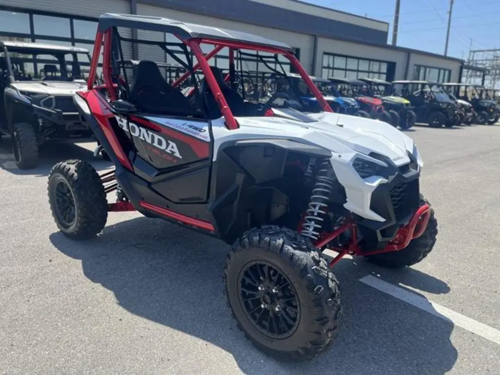 2024 Honda® Talon 1000R FOX Live Valve - Photo 10