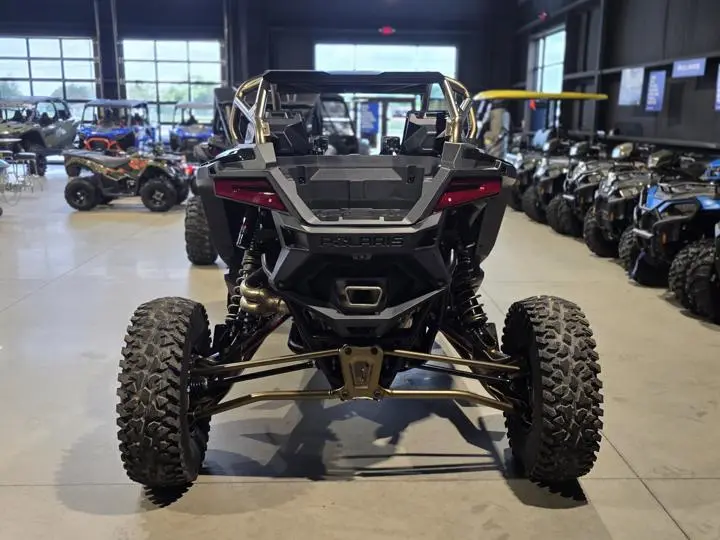 2025 Polaris® Rzr Pro R Ultimate - Photo 8