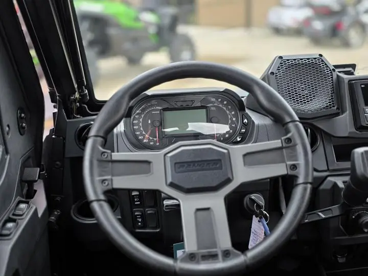 2025 Polaris® Ranger Crew Xp 1000 Northstar Edition Premium - Photo 16