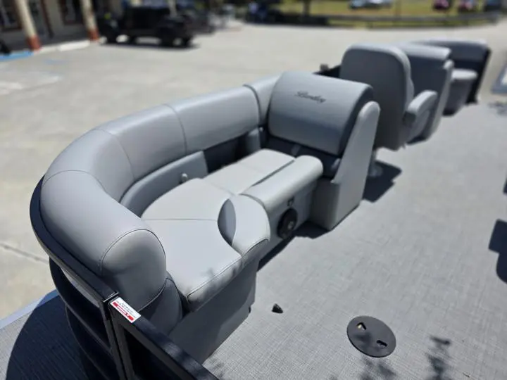 2025 Bentley Pontoons Legacy 200 Navigator - Photo 15