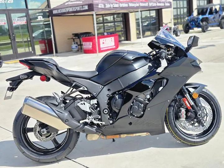2025 Kawasaki Ninja Zx-10r - Photo 11
