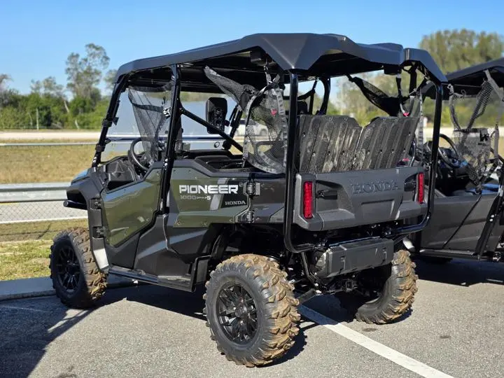 2025 Honda® Pioneer 1000-5 Deluxe - Photo 6