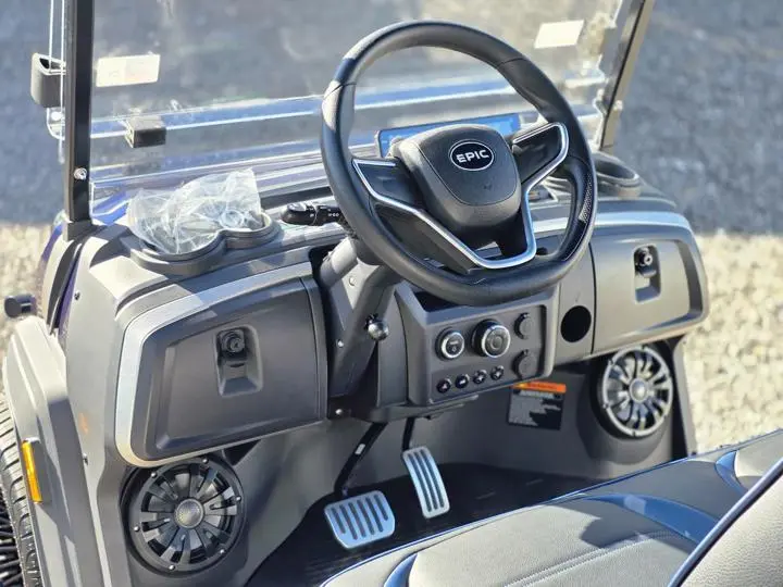 2025 Icon EV EPIC E40FX - Photo 19