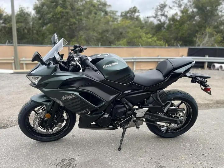 2025 Kawasaki Ninja 650 Abs - Photo 6