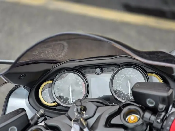2025 Suzuki Hayabusa - Photo 16
