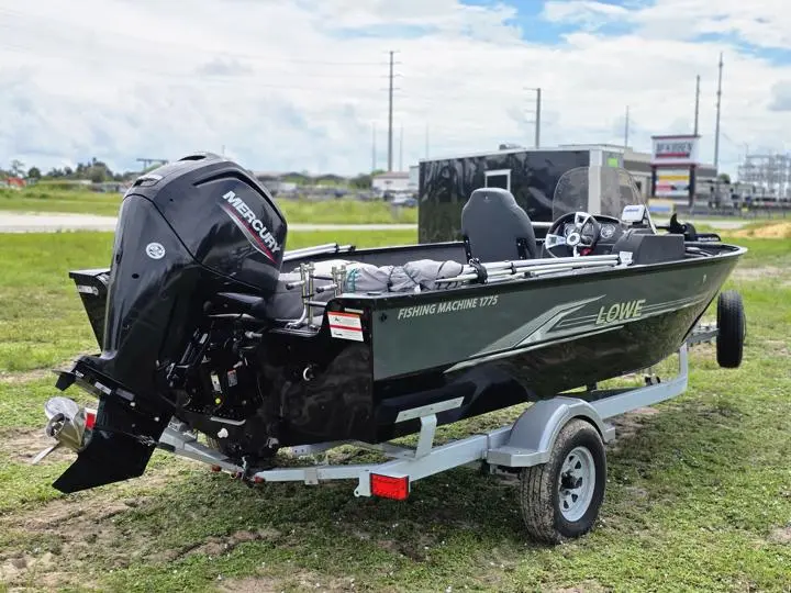2021 Lowe Boats Fishing Machine 1775 - Photo 8