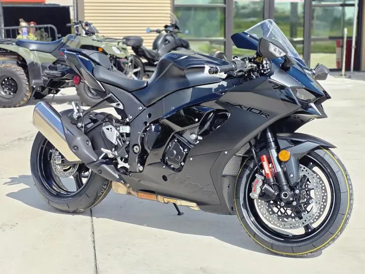 2025 Kawasaki Ninja Zx-10r - Photo 12